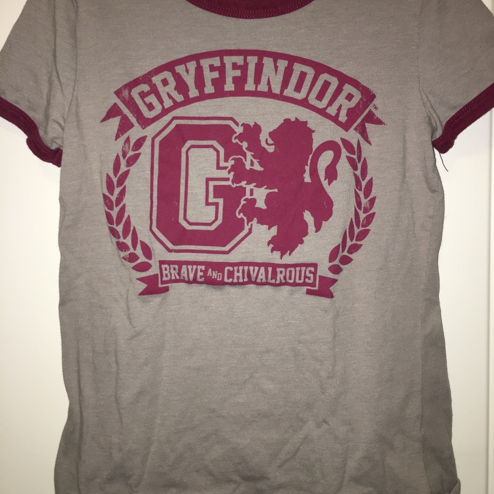 distressed logo Harry Potter shirt, soft and comfy